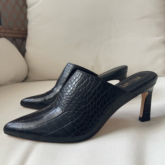 Miracle Miles Shoes - NWB- Miracle Mile Genuine Leather Black Croc Mules